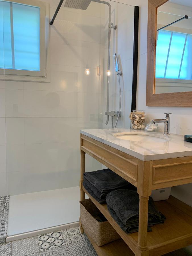 Bed & Breakfast Les De L'arestel Ares